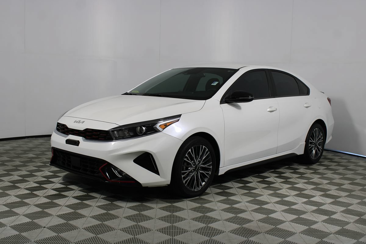 Used 2024 Kia Forte GT-Line FWD image 3