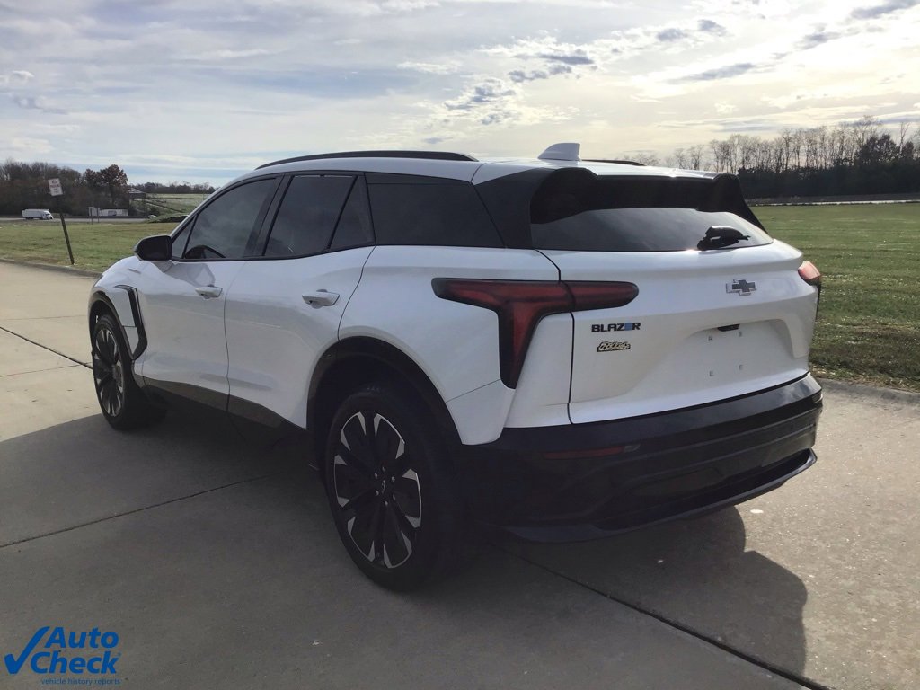 Used 2024 Chevrolet Blazer EV RS image 7