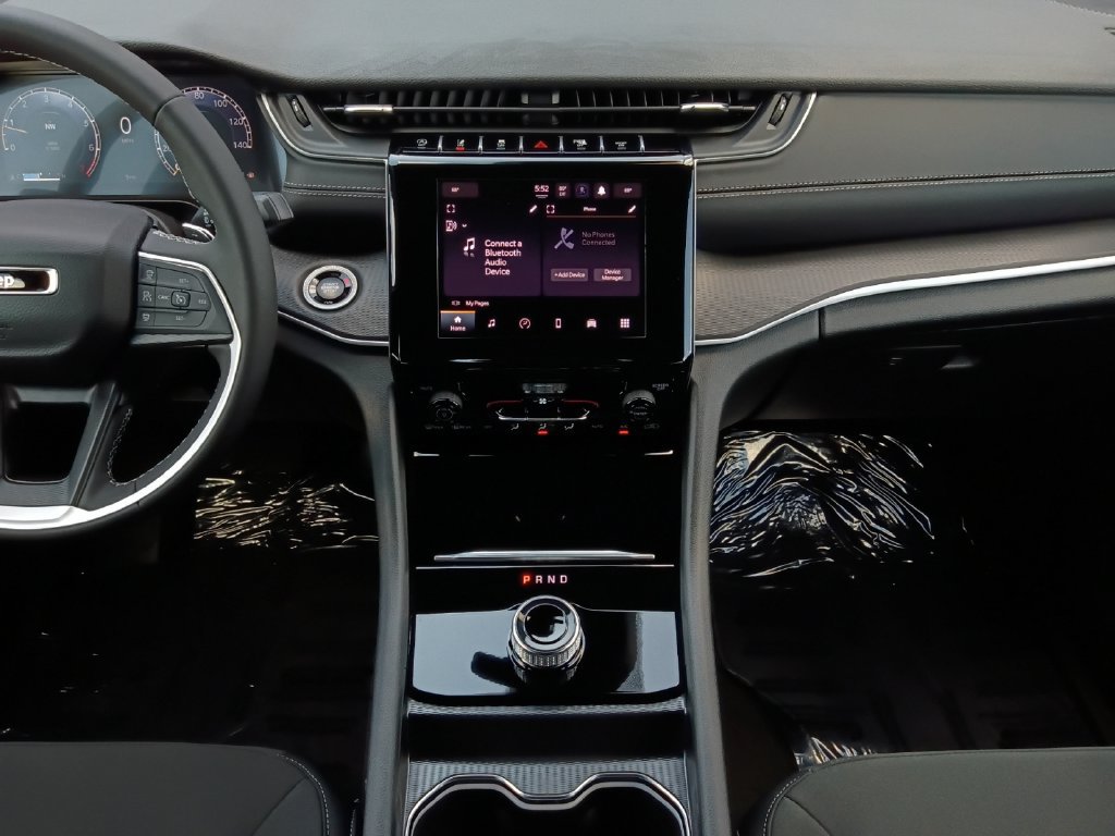 New 2026 Jeep Grand Cherokee L Laredo RWD image 3