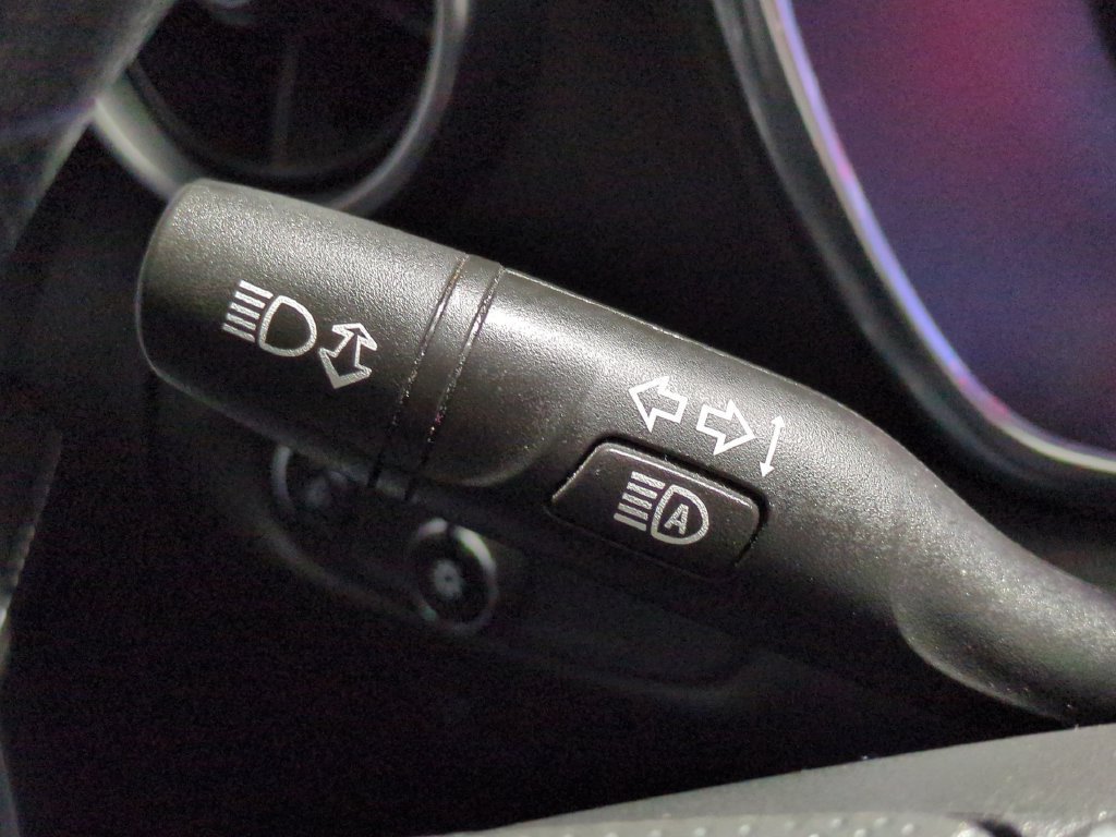 Used 2021 Chevrolet Blazer LT FWD image 29