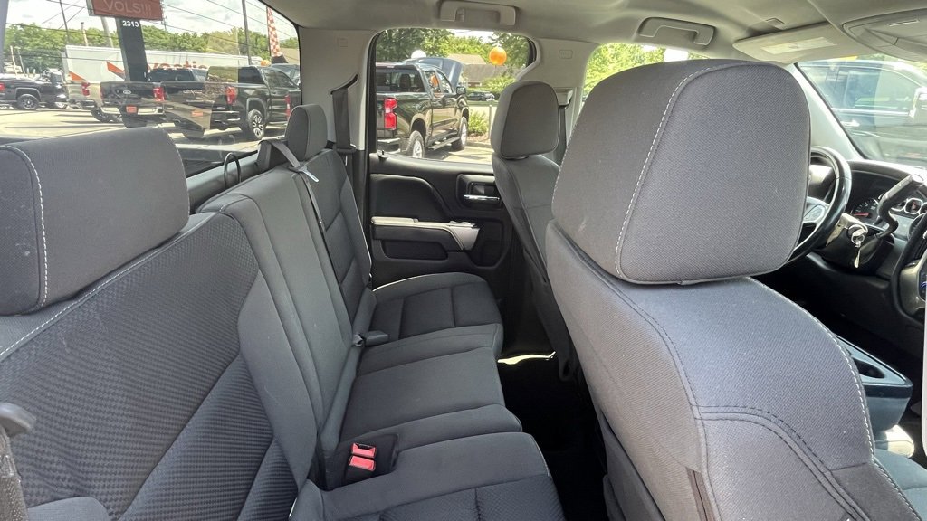 Used 2018 Chevrolet Silverado 1500 LT w/ All Star Edition image 18