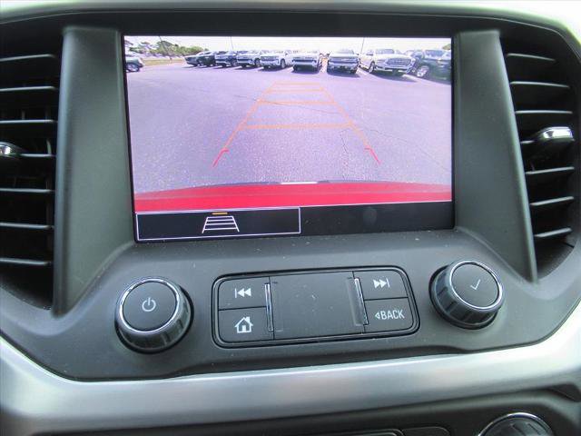 Used 2023 GMC Acadia SLE w/ Driver Convenience Package FWD image 28