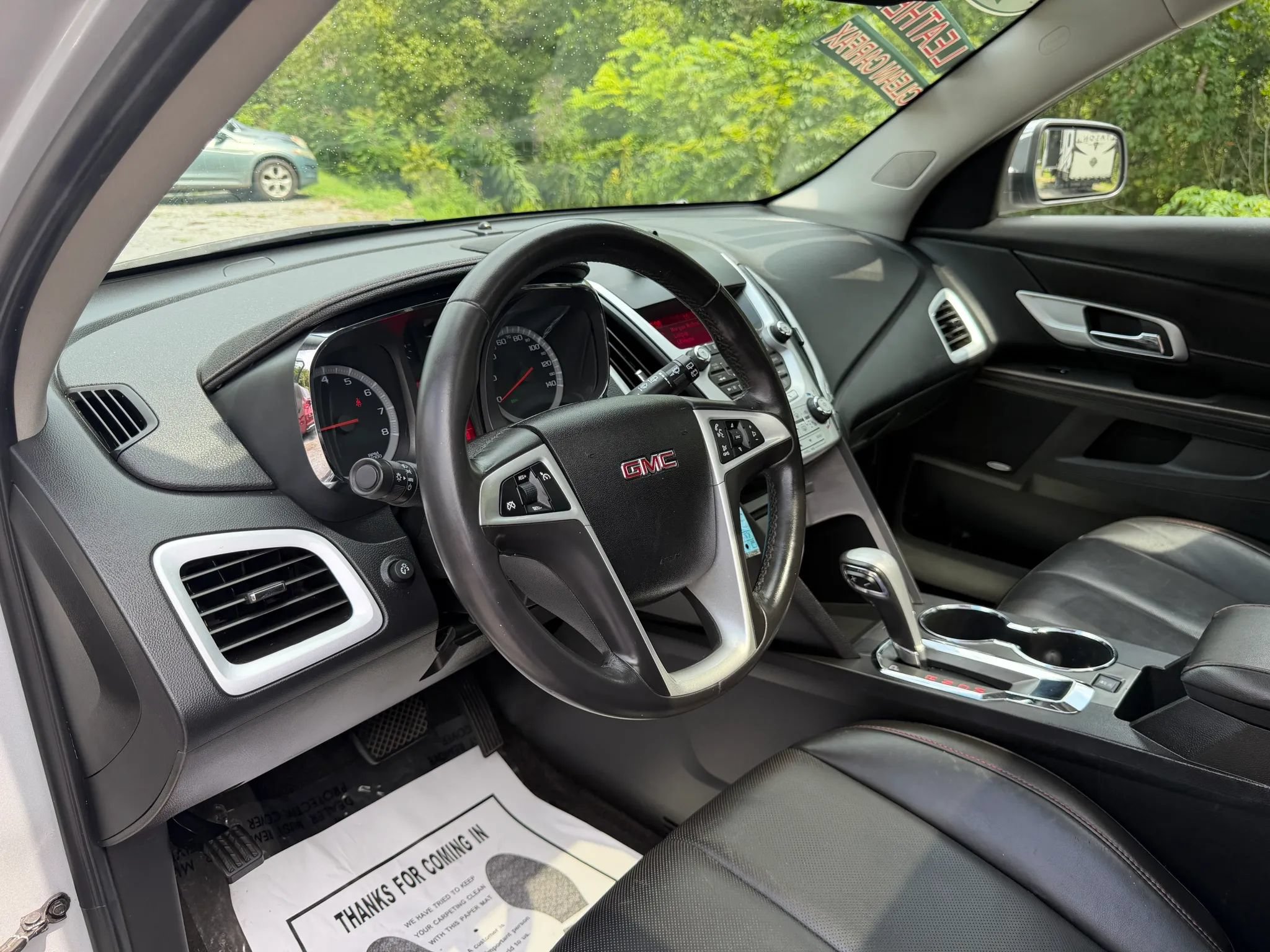 Used 2011 GMC Terrain SLT FWD image 9