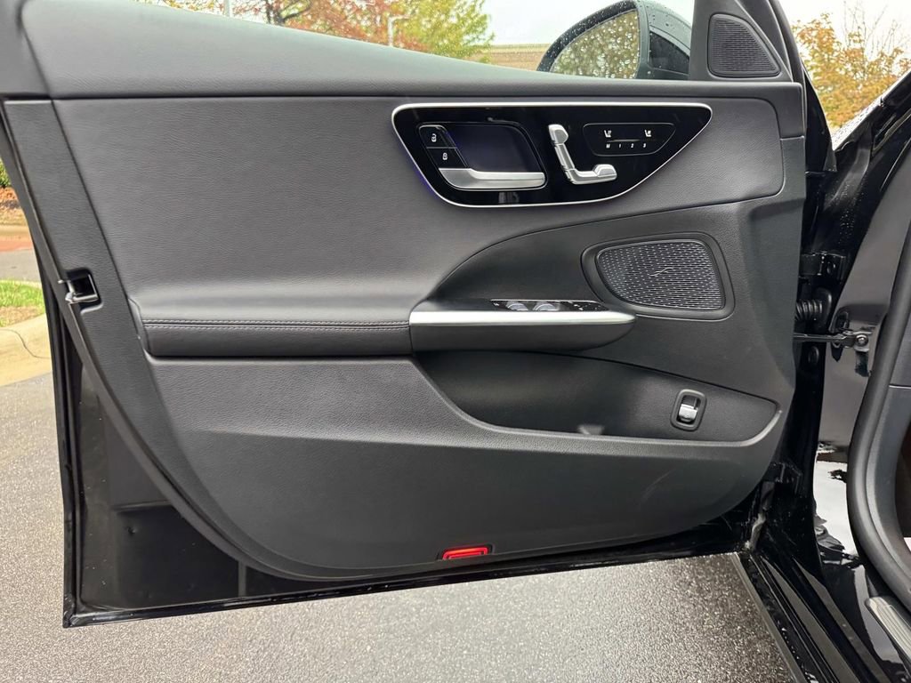 Certified 2025 Mercedes-Benz C 300 Sedan image 15