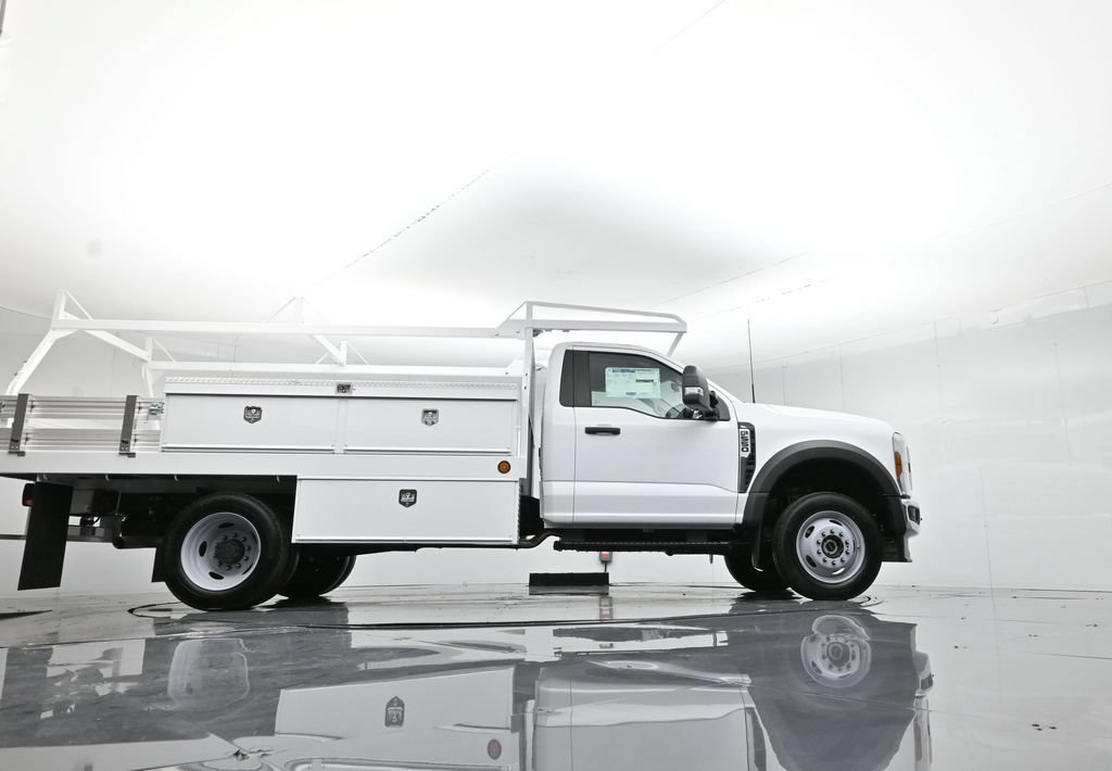 New 2025 Ford F550 4x4 Regular Cab Super Duty image 52