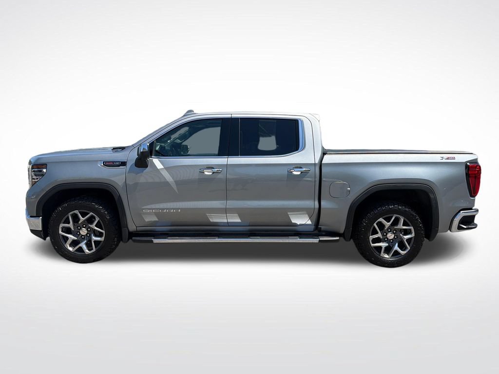 Certified 2023 GMC Sierra 1500 SLT w/ SLT Premium Plus Package AWD/4WD image 4