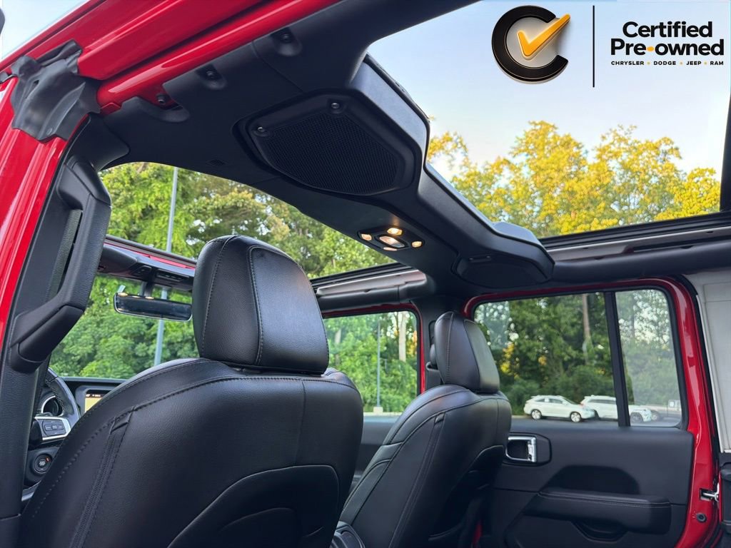 Certified 2022 Jeep Wrangler Unlimited Sahara w/ Cold Weather Group AWD/4WD image 40