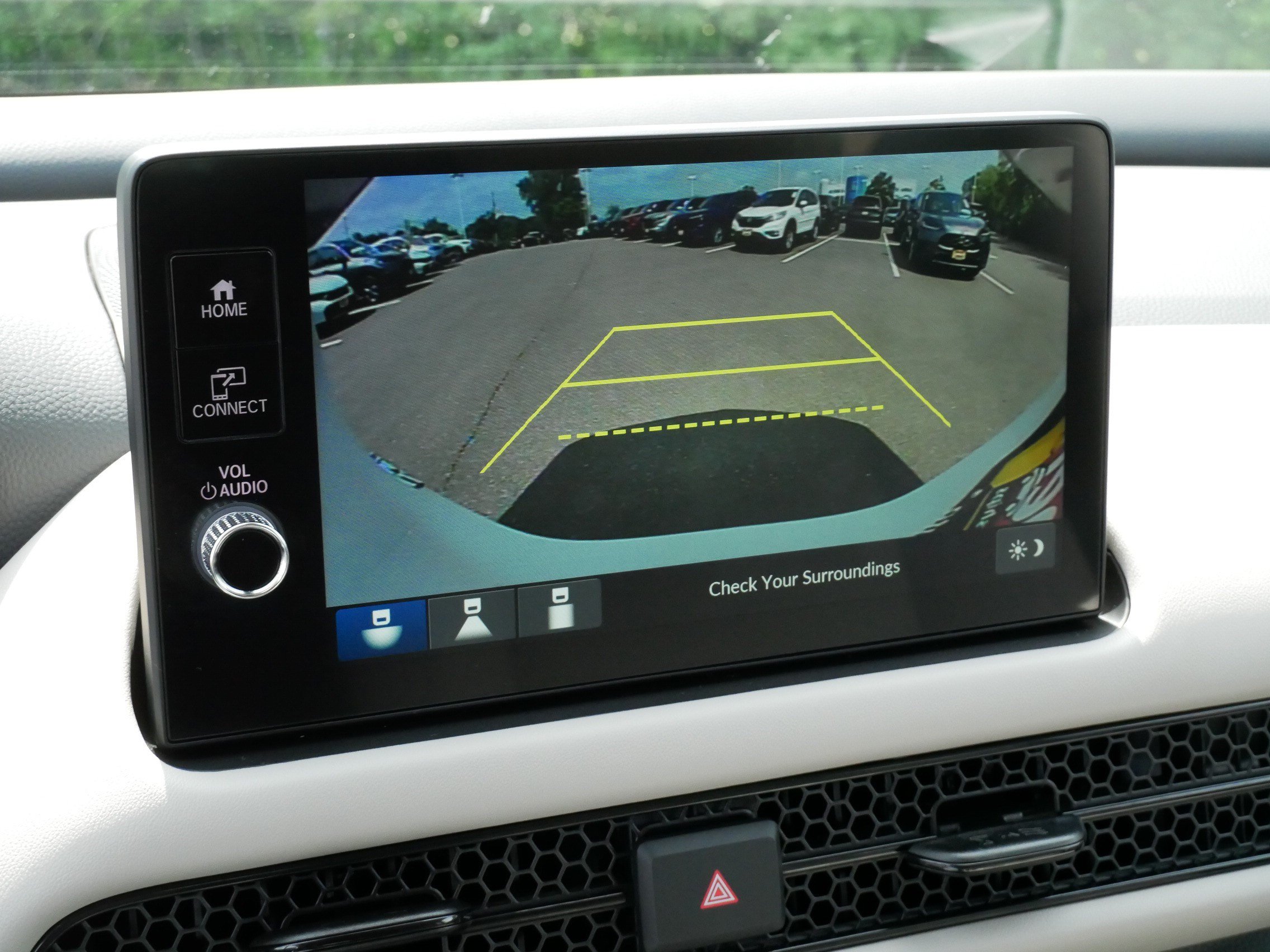 Certified 2026 Honda HR-V LX image 30