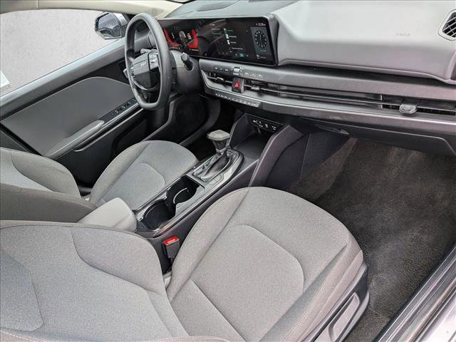 Used 2025 Kia K4 LXS image 20