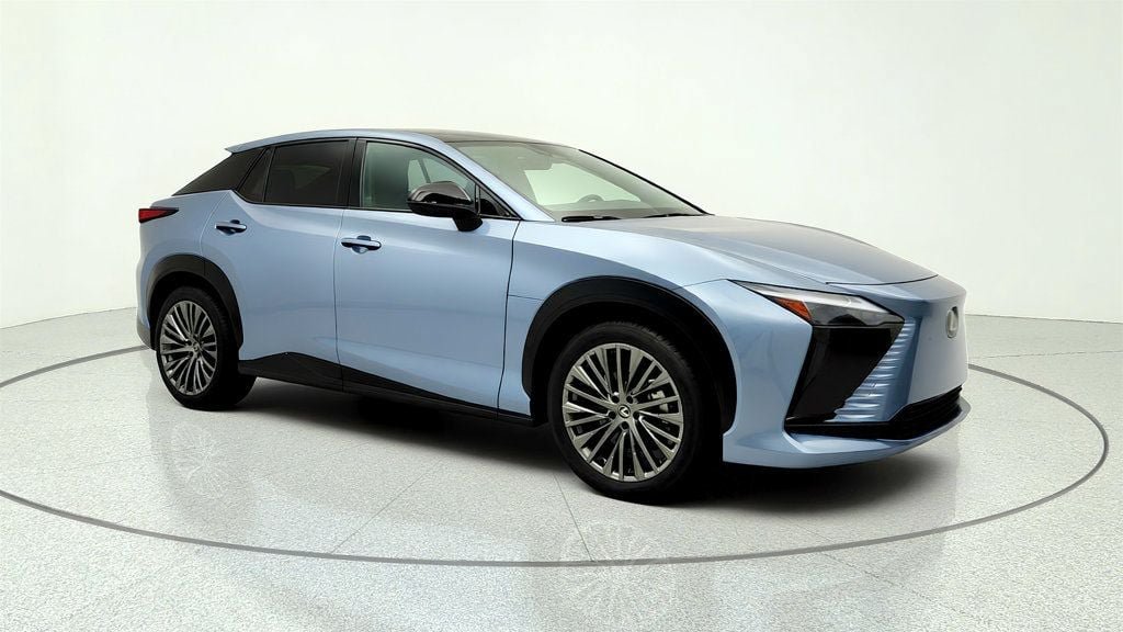 Used 2023 Lexus RZ 450e Premium w/ Accessory Package (2T) AWD/4WD image 3