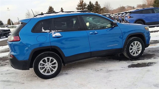 Used 2022 Jeep Cherokee Latitude Lux image 3