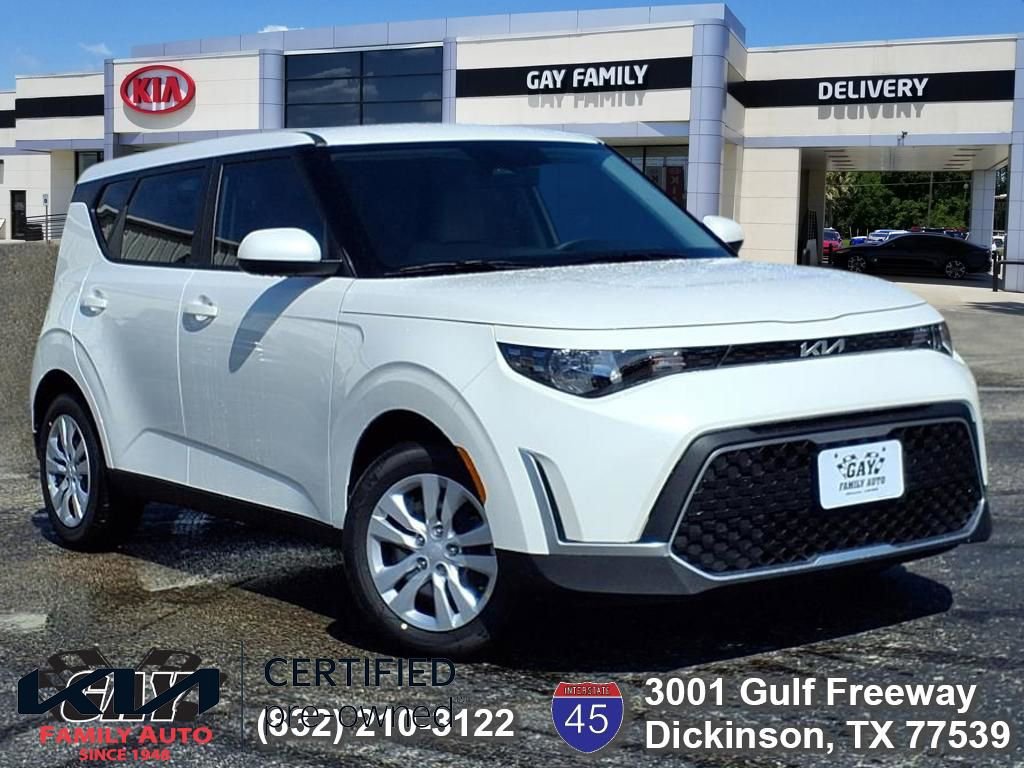 Certified 2025 Kia Soul LX