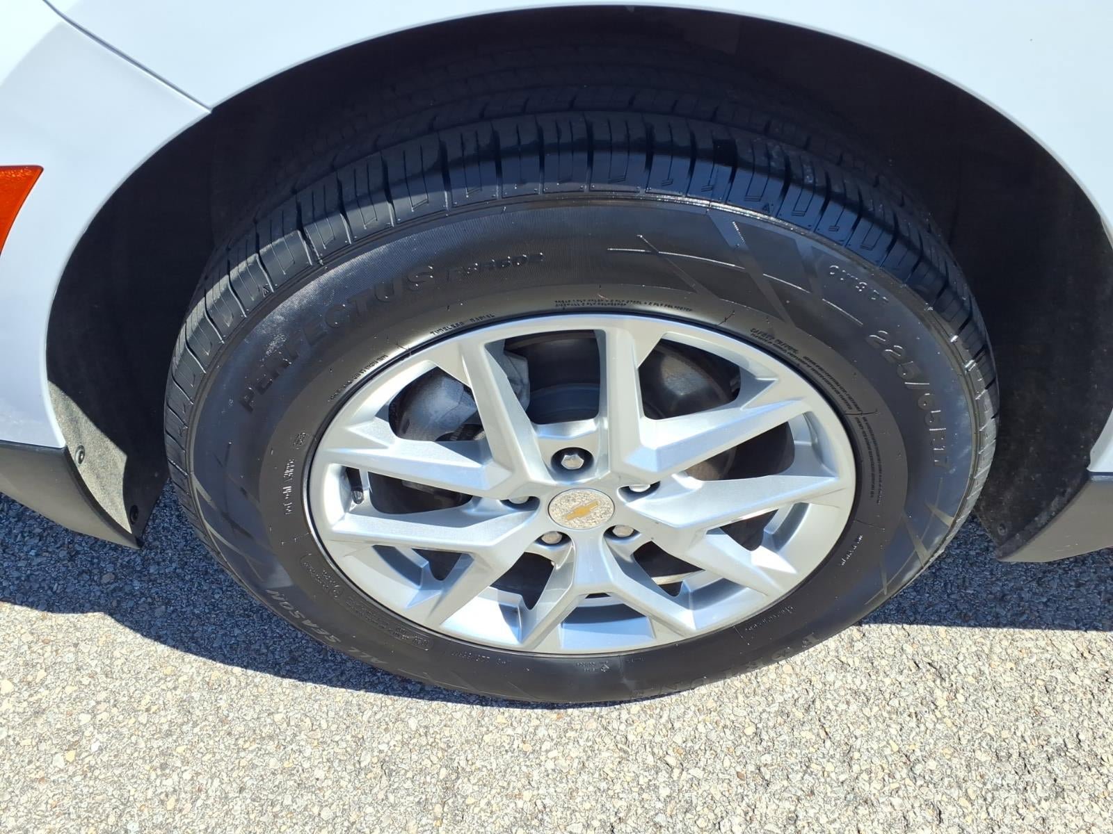 Used 2022 Chevrolet Equinox LS w/ LS Convenience Package image 5
