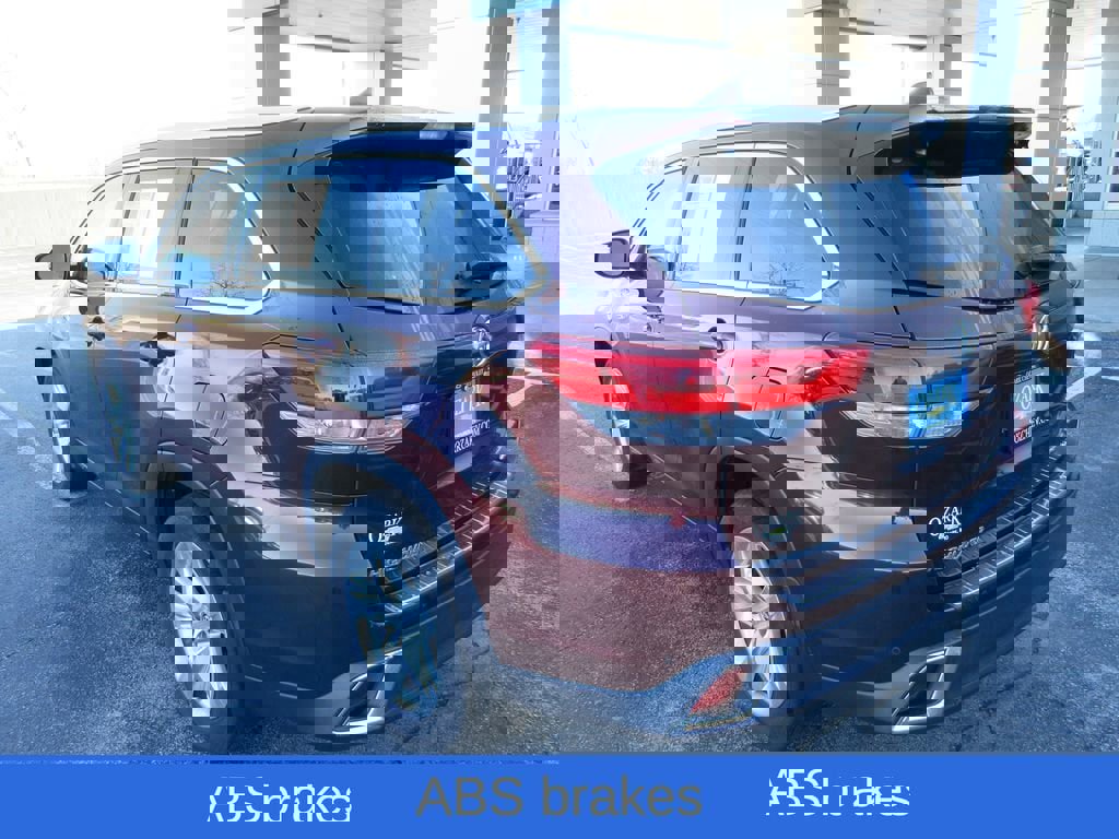 Used 2017 Toyota Highlander Limited image 2