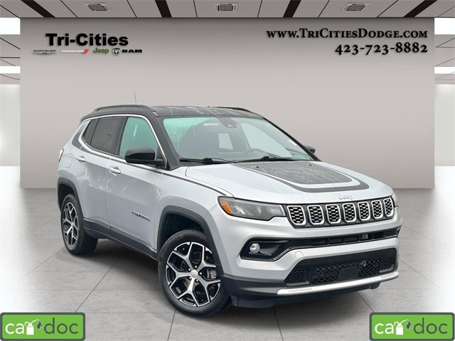Used 2024 Jeep Compass Limited w/ Mopar Graphics Package image 1