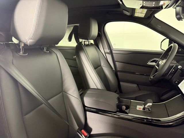 New 2026 Land Rover Range Rover Velar Dynamic SE image 33