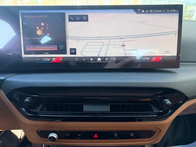 New 2026 BMW 330i xDrive Sedan w/ Premium Package AWD/4WD image 15