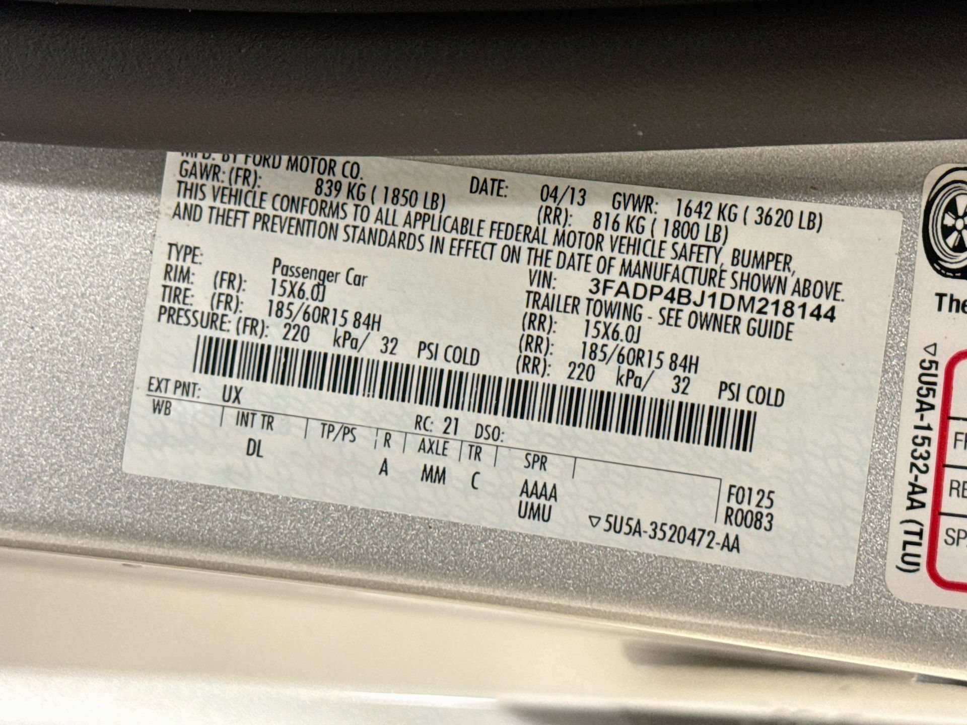 Used 2013 Ford Fiesta SE FWD image 27