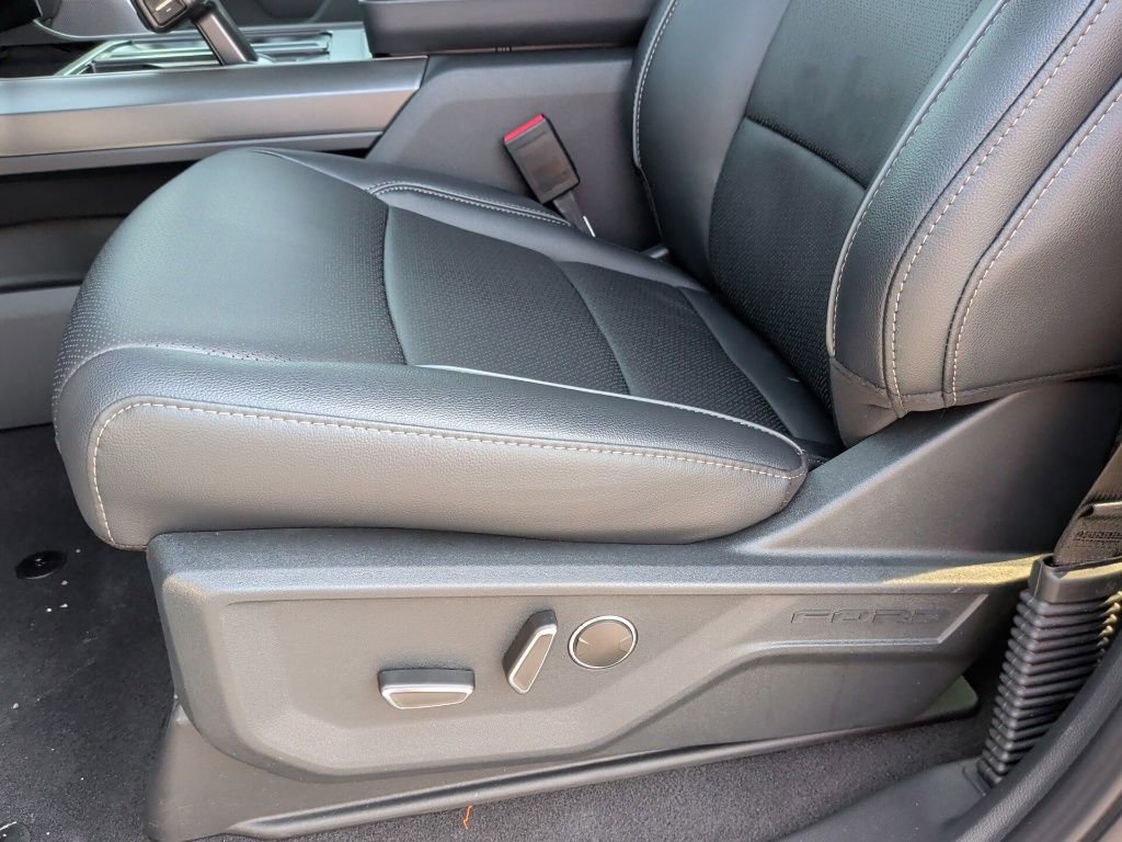 New 2026 Ford F150 Lariat w/ Equipment Group 502A High image 14