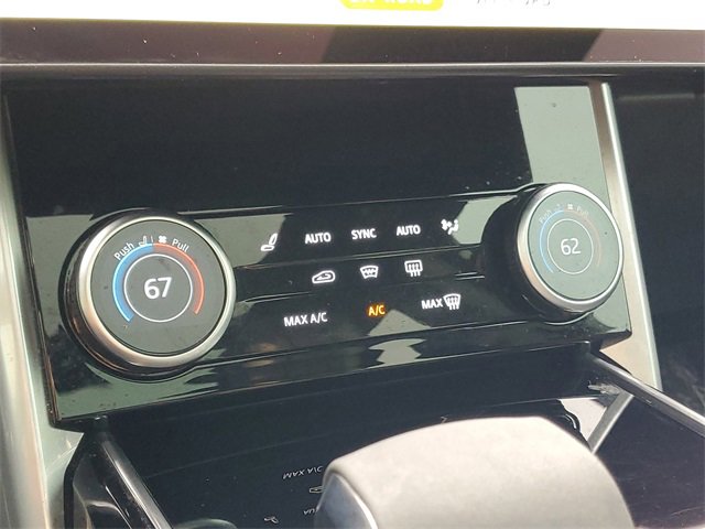 Certified 2023 Land Rover Range Rover SE image 30