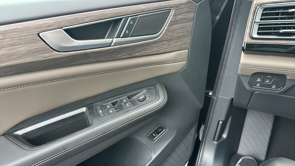 New 2026 Volkswagen Atlas SEL AWD/4WD image 23