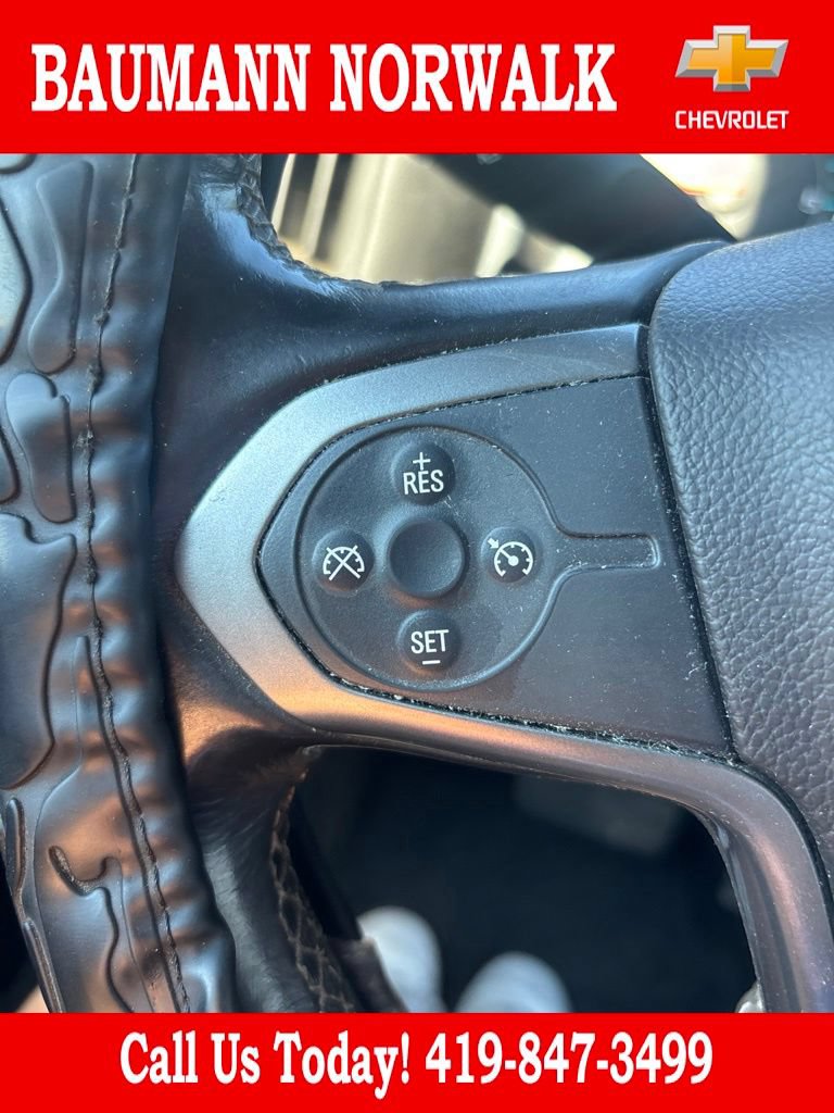 Used 2018 Chevrolet Silverado 1500 LT w/ All Star Edition AWD/4WD image 36