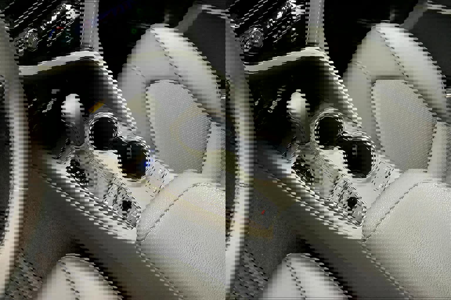 Used 2023 Toyota Camry XSE w/ Cold Weather Package image 17