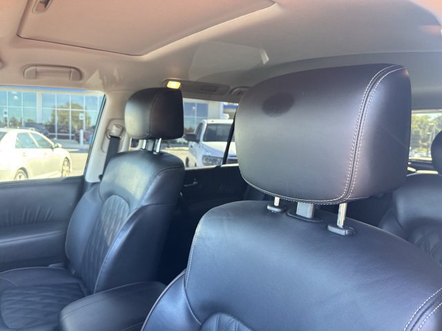 Used 2022 Nissan Armada Platinum w/ Captain's Chairs Package RWD image 13