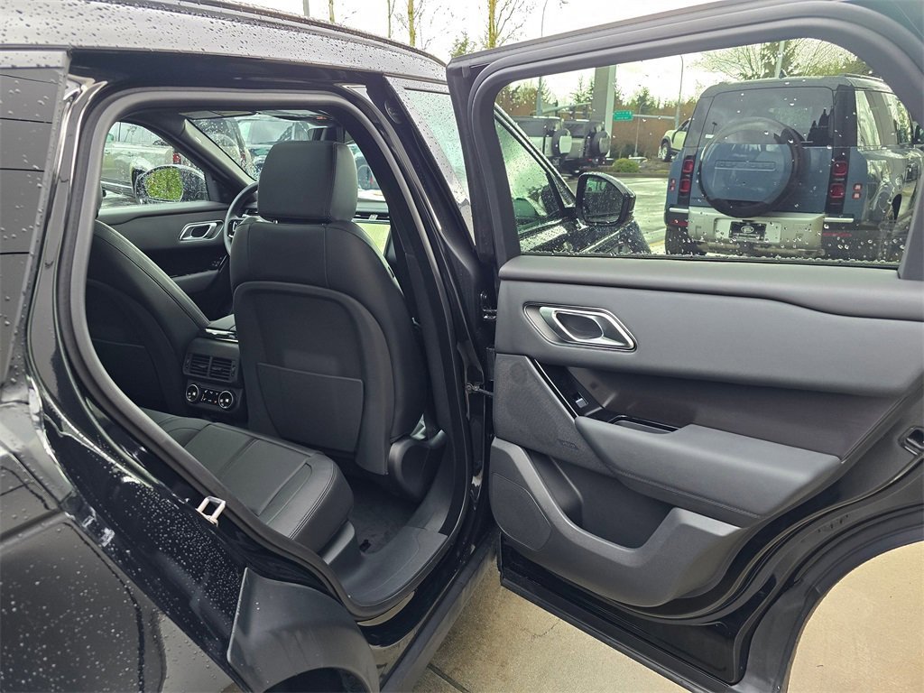New 2026 Land Rover Range Rover Velar Dynamic SE image 29