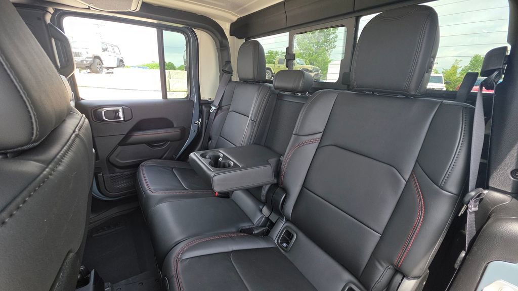 New 2026 Jeep Gladiator Mojave AWD/4WD image 18