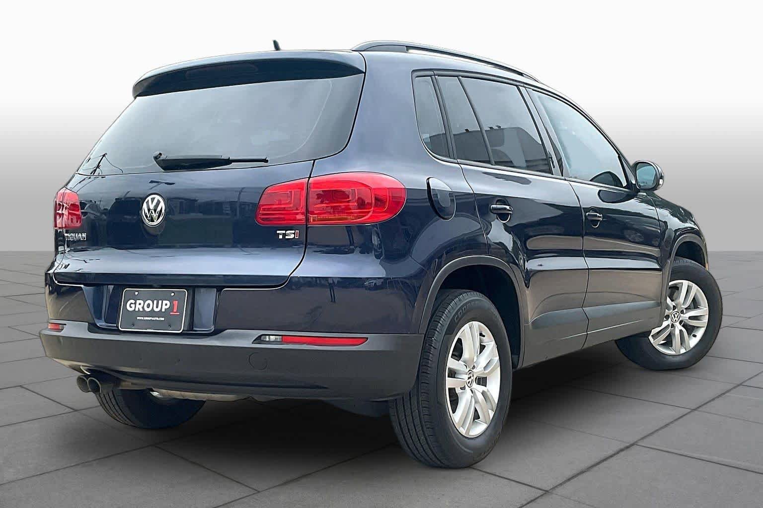 Used 2016 Volkswagen Tiguan S FWD image 13