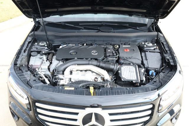 Certified 2024 Mercedes-Benz GLB 250 image 11