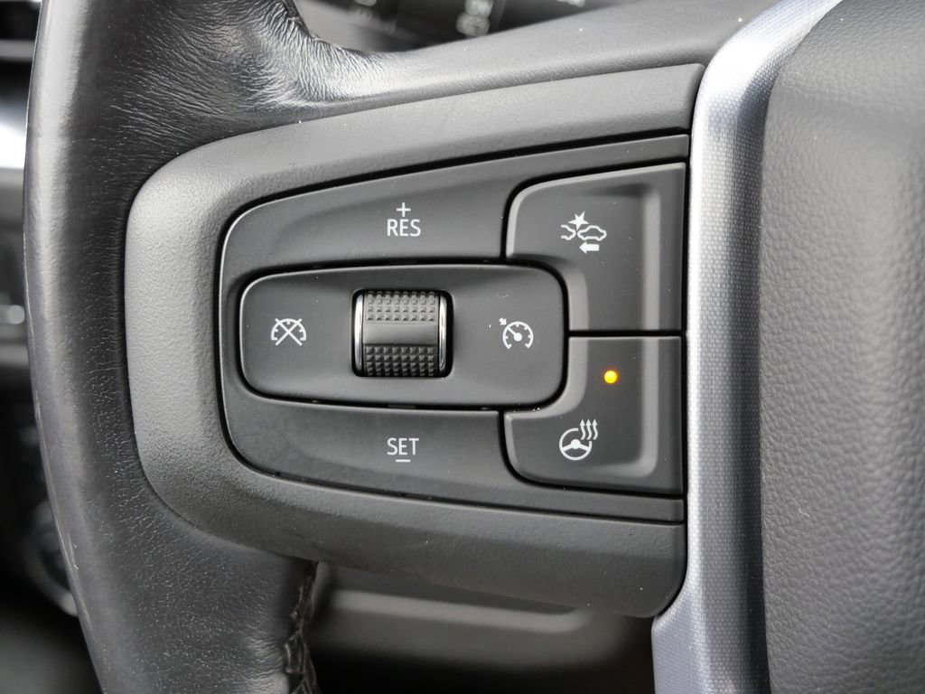 Used 2022 GMC Yukon SLT w/ SLT Premium Package image 28