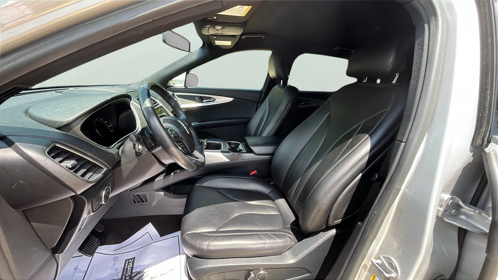 Used 2016 Lincoln MKX Premiere FWD image 14