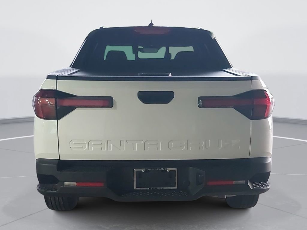 Certified 2025 Hyundai Santa Cruz SEL image 6