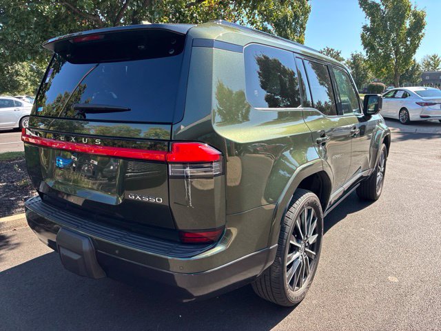 Used 2024 Lexus GX 550 w/ Accessory Package (Z1) AWD/4WD image 8
