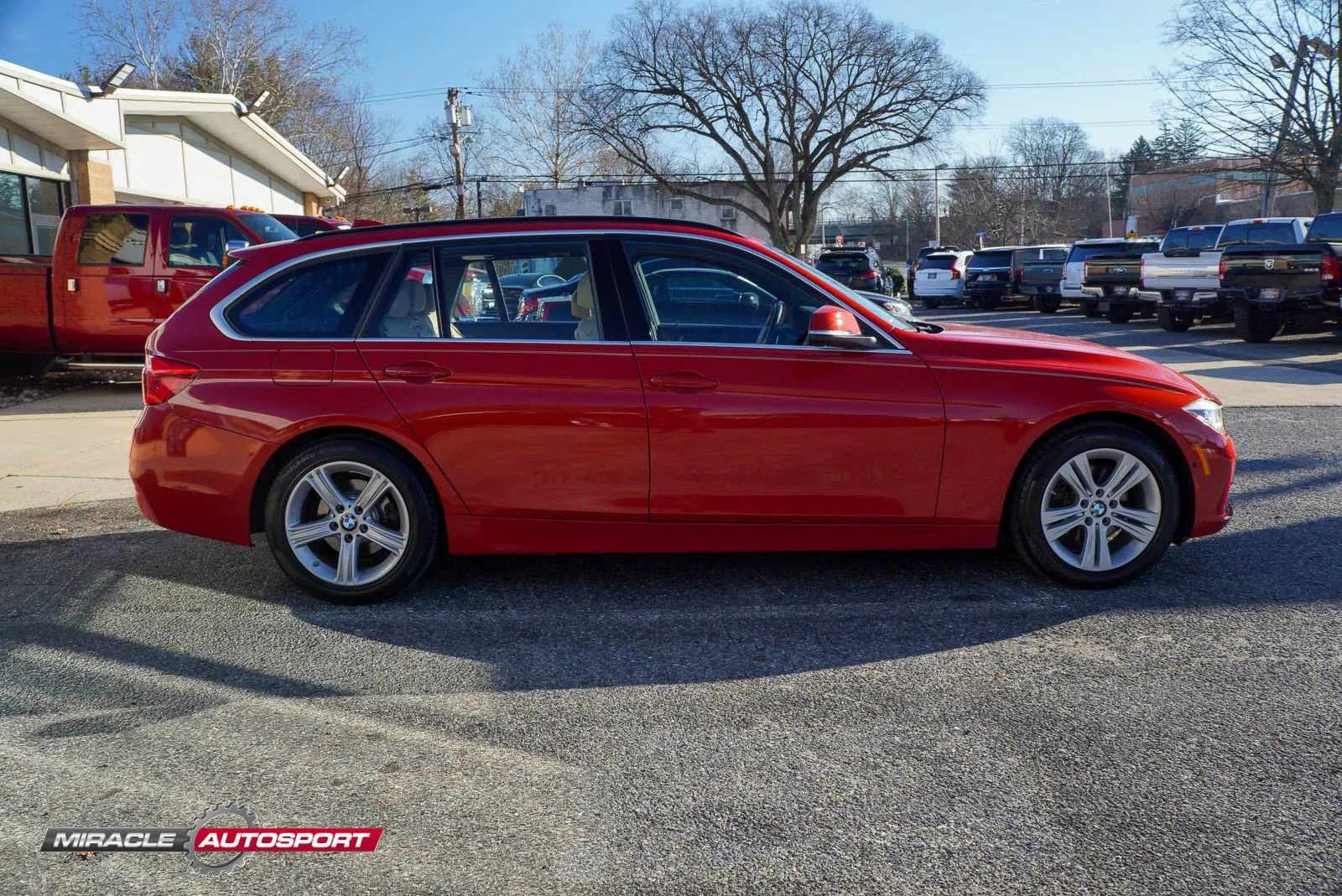Used 2017 BMW 330i xDrive 330i xDrive Sport Wagon 4D image 8