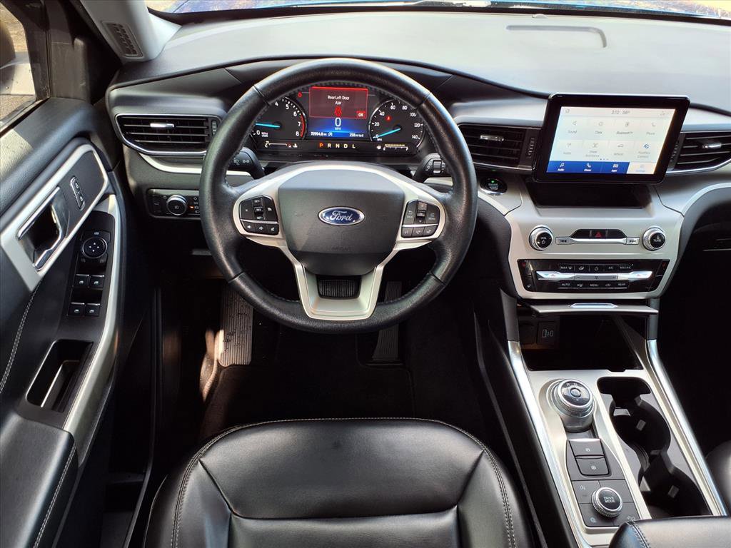 Used 2021 Ford Explorer XLT w/ Equipment Group 202A image 14