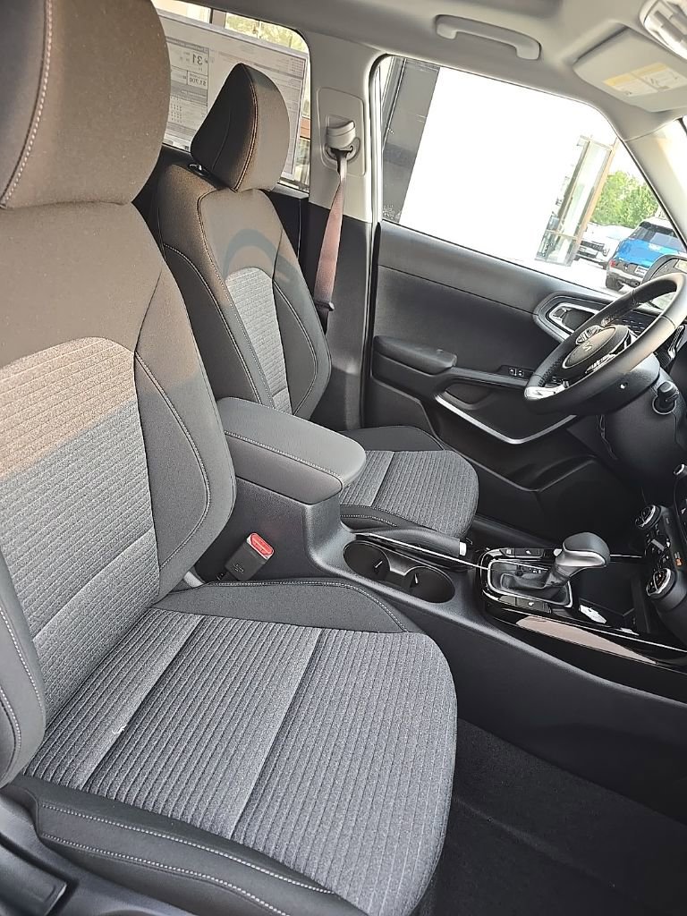 New 2025 Kia Soul EX image 8