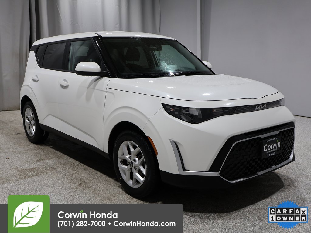 Used 2024 Kia Soul LX w/ Option Group 015