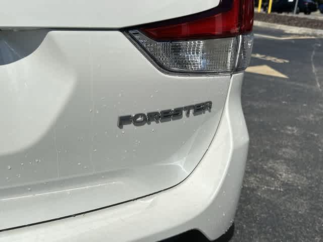 Used 2023 Subaru Forester Limited AWD/4WD image 11
