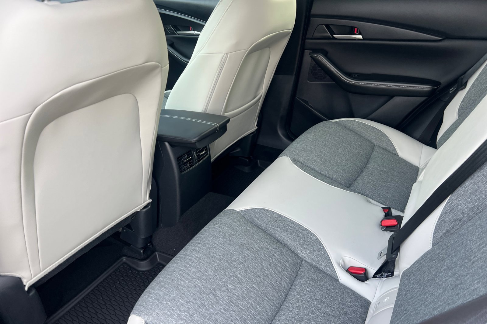 New 2026 MAZDA CX-30 AWD 2.5 S image 9