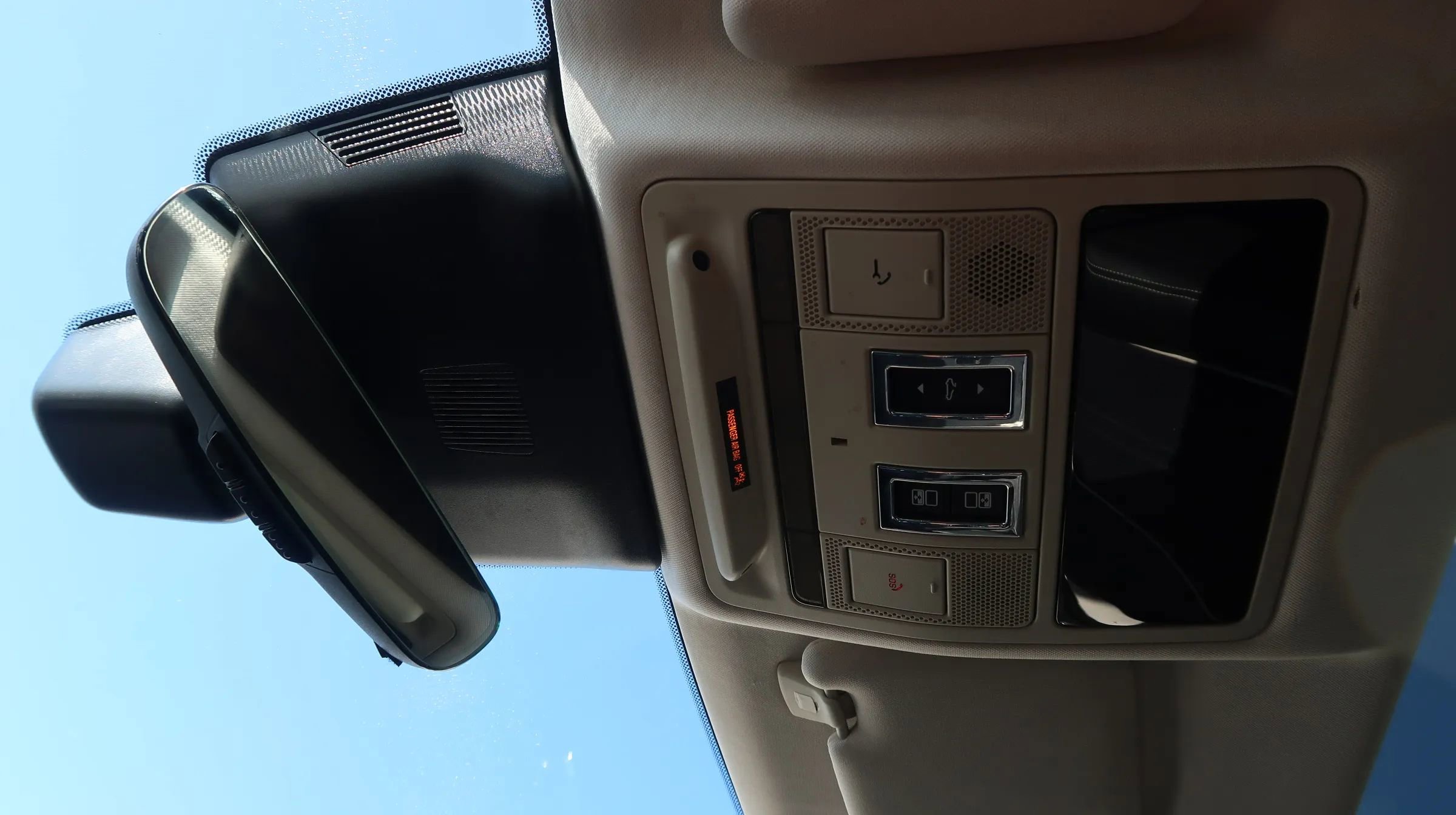 Used 2019 Jaguar XJ R-Sport image 37