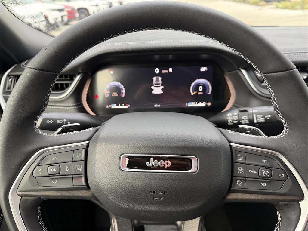 New 2025 Jeep Grand Cherokee L Limited image 20