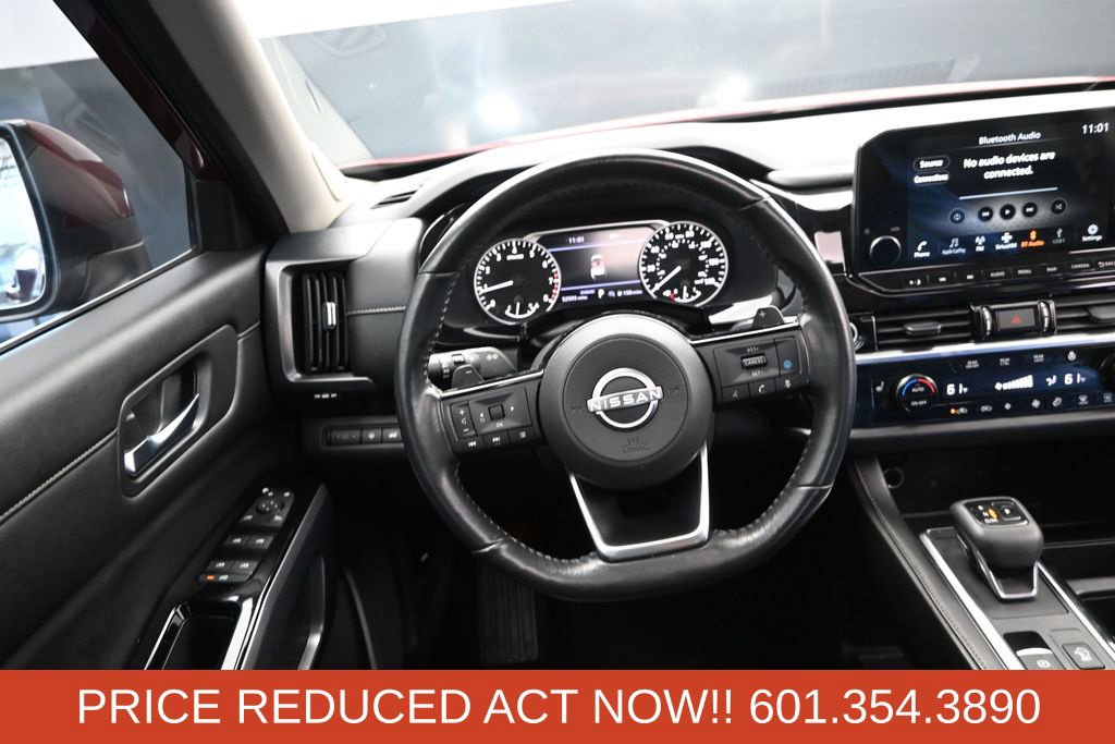Used 2023 Nissan Pathfinder SL w/ SL Premium Package FWD image 30