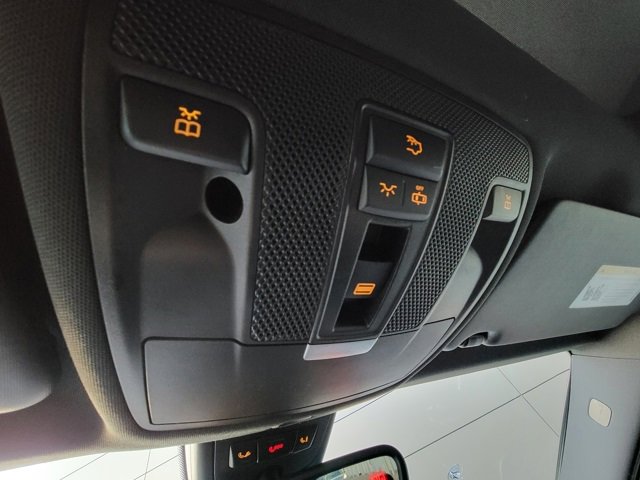 Used 2020 Mercedes-Benz GLA 250 4MATIC image 37