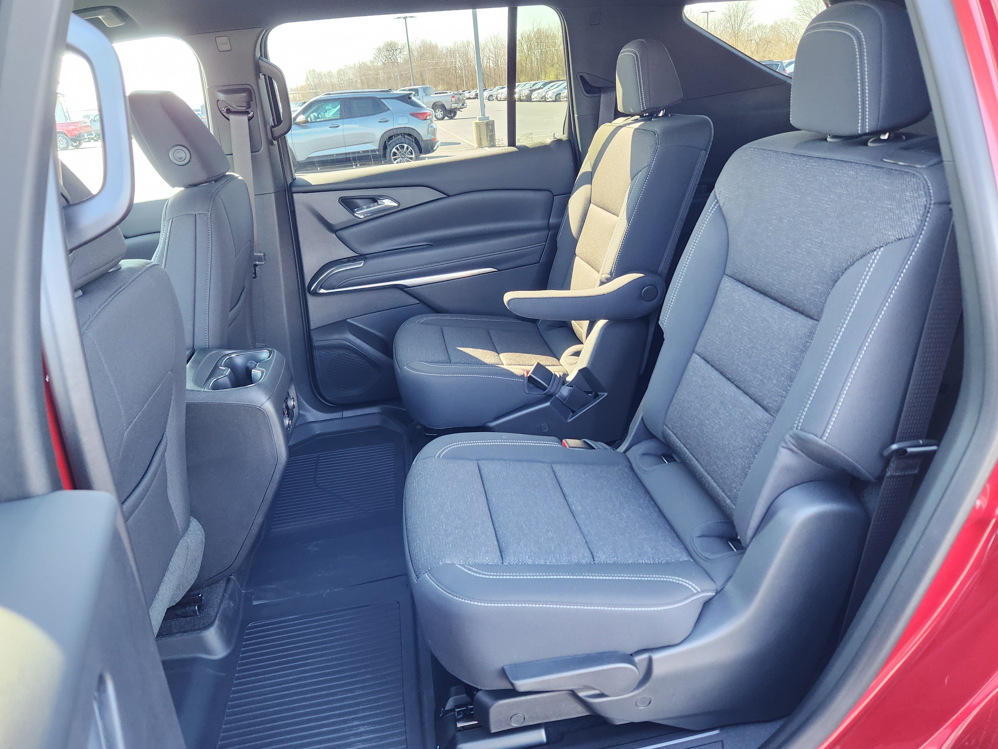 New 2026 Chevrolet Traverse LT w/ Driver Confidence Package image 9