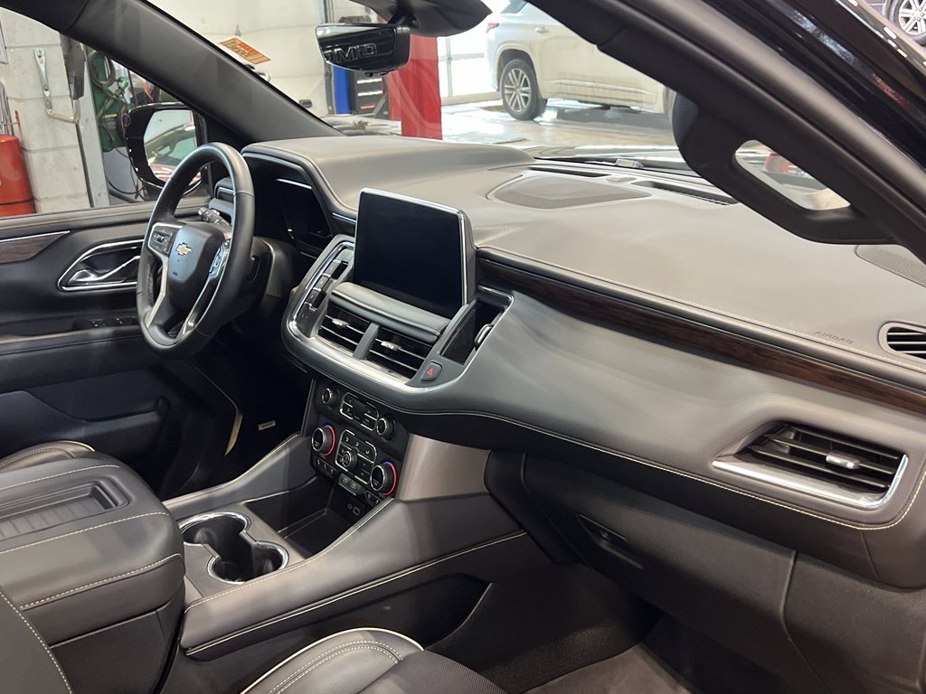 Used 2024 Chevrolet Tahoe Premier w/ Premium Package image 29