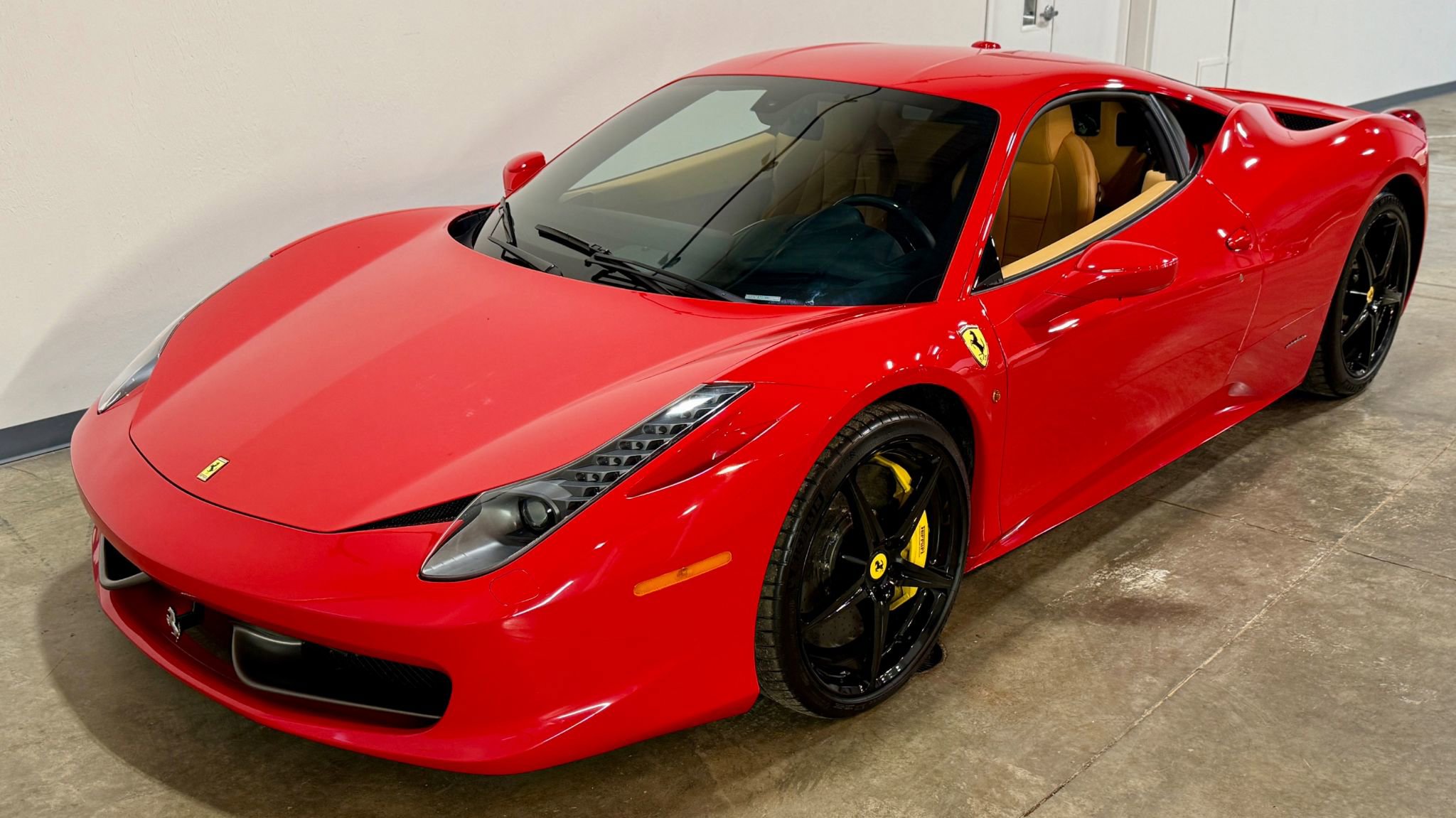 Used 2011 Ferrari 458 Italia Coupe image 8
