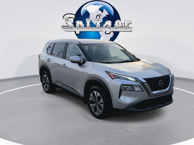 Used 2023 Nissan Rogue SV image 3